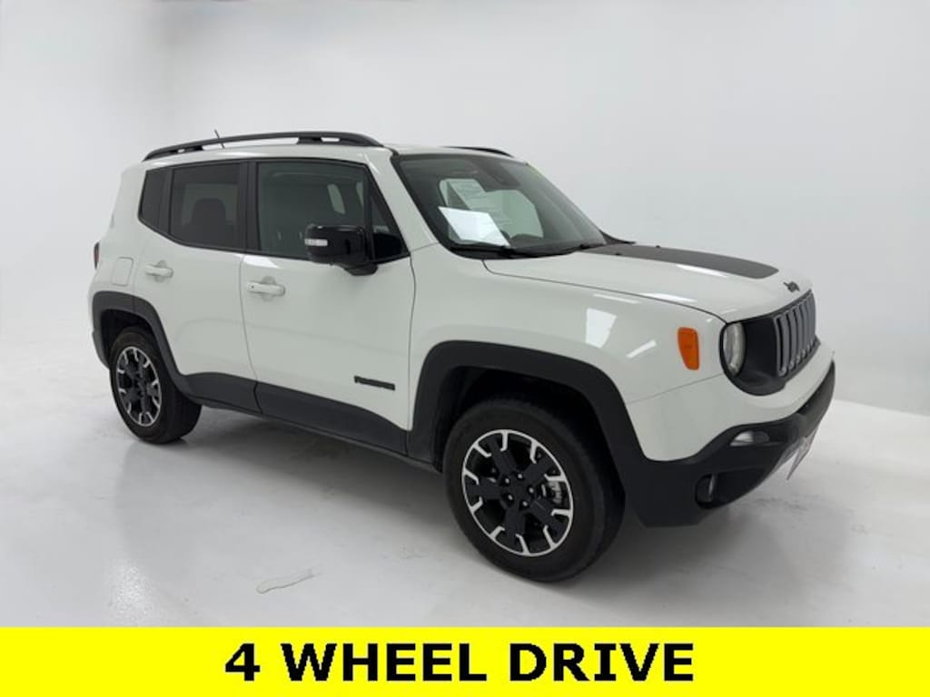 Used 2023 Jeep Renegade Latitude SUV