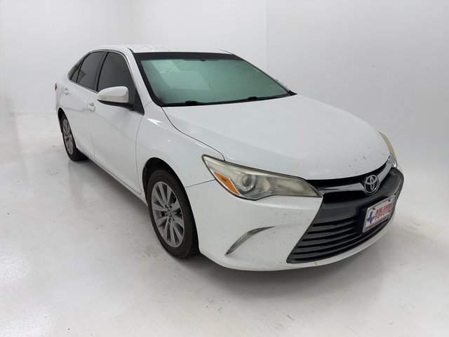 Used 2017 Toyota Camry XLE with VIN 4T1BF1FK7HU720529 for sale in Robstown, TX