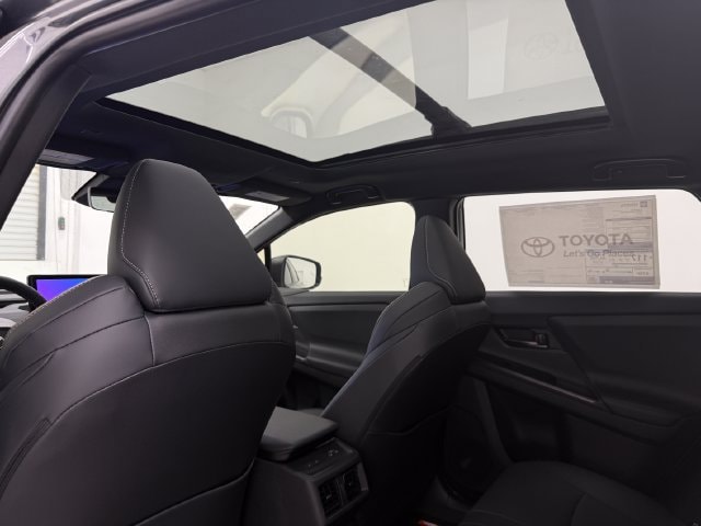 2026 Toyota bZ Woodland Woodland Premium - Photo 30