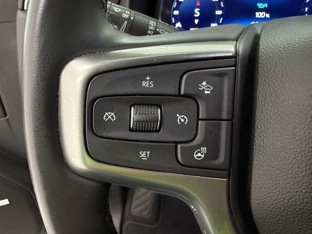 2023 Chevrolet Suburban Z71 - Photo 16
