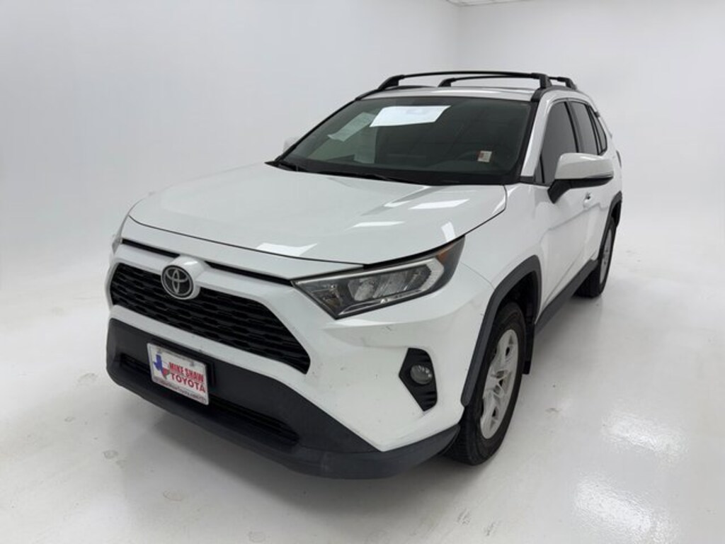 Used 2021 Toyota RAV4 XLE SUV