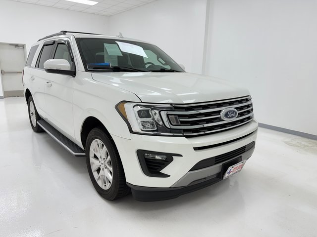 2021 Ford Expedition XLT photo 2