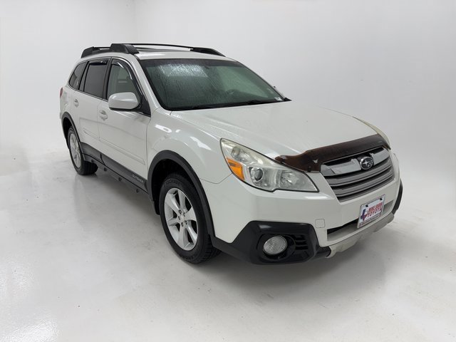 Used 2014 Subaru Outback 2.5i Limited with VIN 4S4BRCMC6E3252910 for sale in Robstown, TX