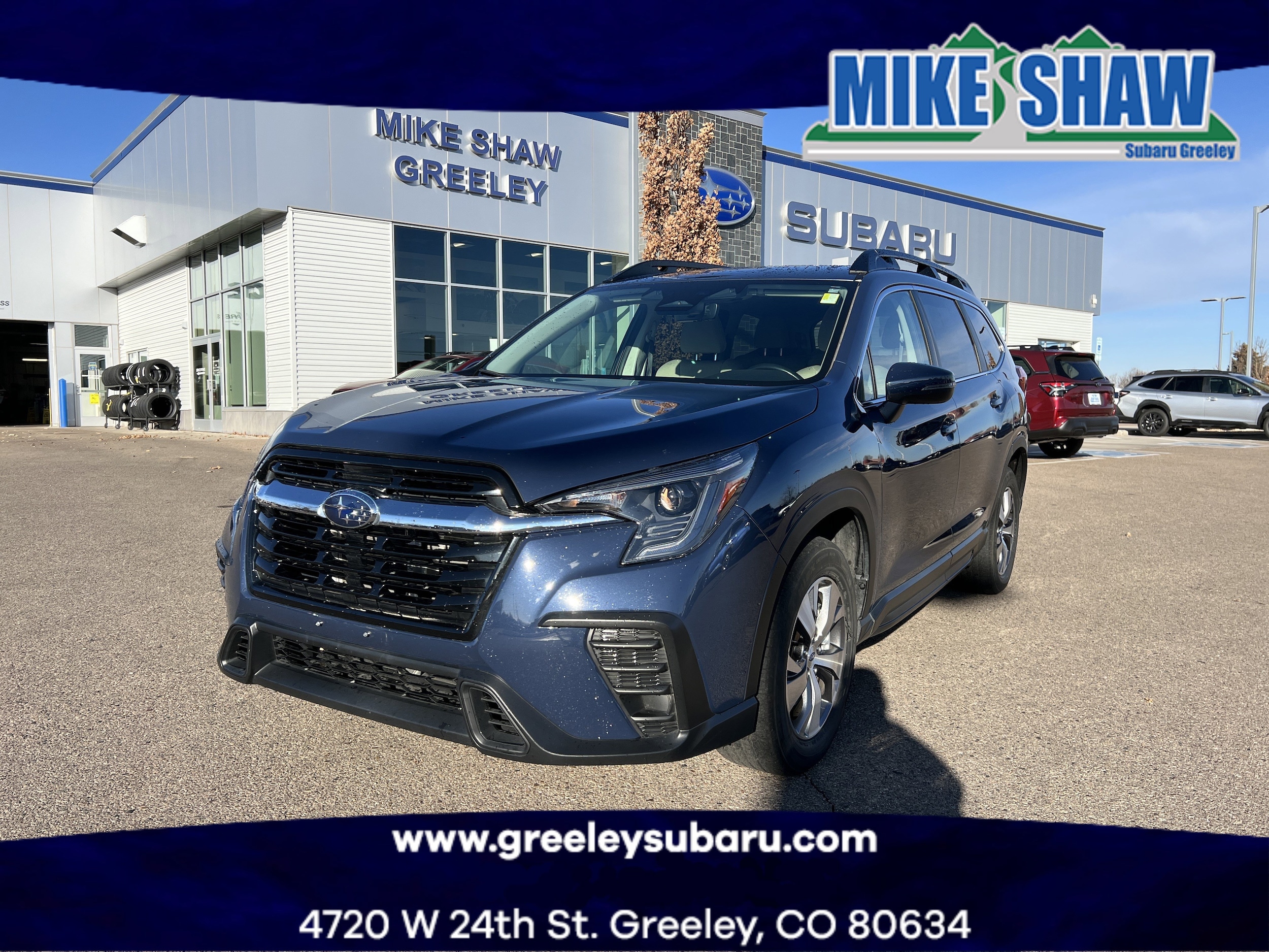 2023 Subaru Ascent Premium's photo