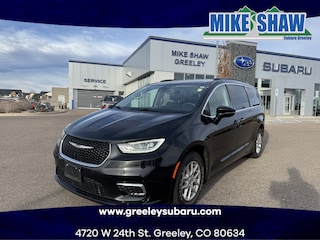 2022 Chrysler Pacifica Touring L Van Passenger Van 2C4RC1BG6NR233988