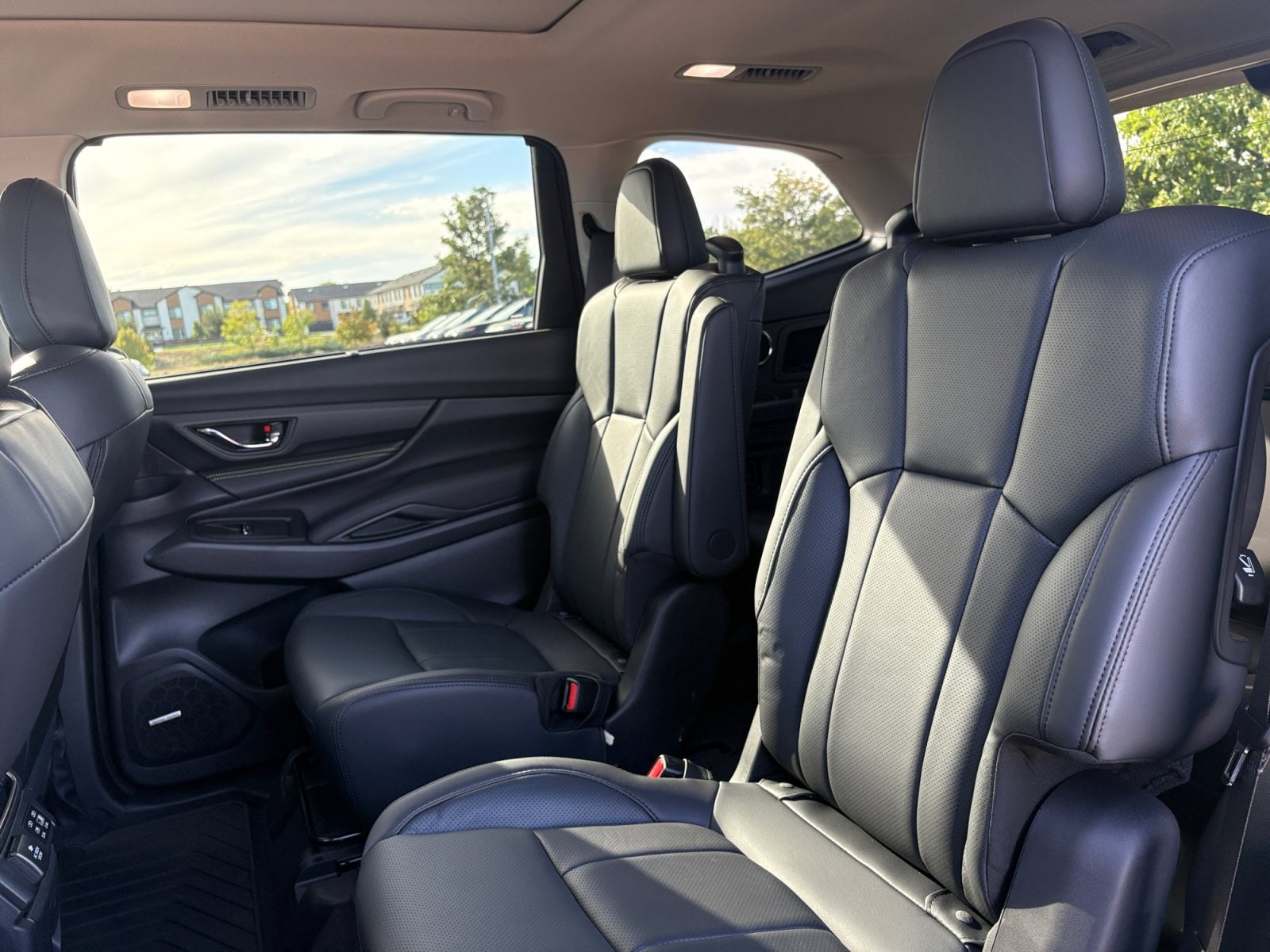 2026 Subaru Ascent Onyx Edition-Touring - Photo 30