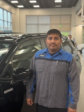 Staff member Juan "Carlos" Arellano from ID_ae10ebfd3d06