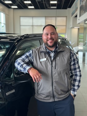 Staff member Alex Shaffer from ID_49d877011949