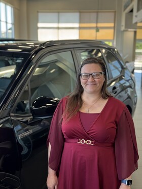 Staff member Teanna Roberts from ID_49d877011949