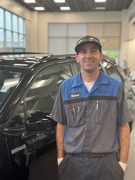Staff member Richard Minarik from ID_ae10ebfd3d06