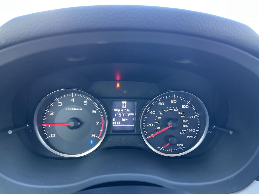 Used 2014 Subaru XV Crosstrek 2.0i Limited w/Moonroof Pkg/Nav SUV