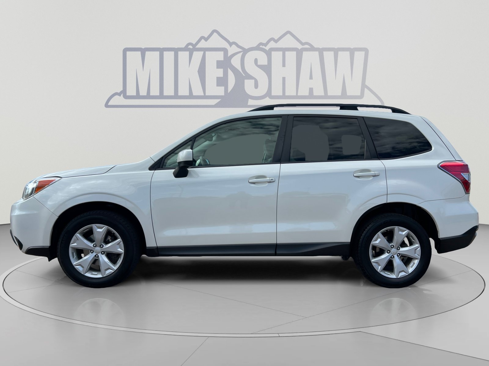 Used 2016 Subaru Forester i Premium with VIN JF2SJADC8GH457507 for sale in Greeley, CO