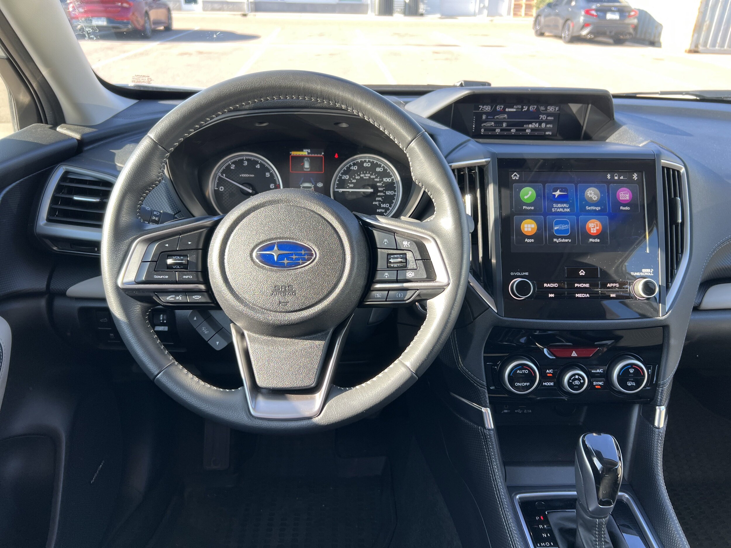 2024 Subaru Forester Limited Base photo 2