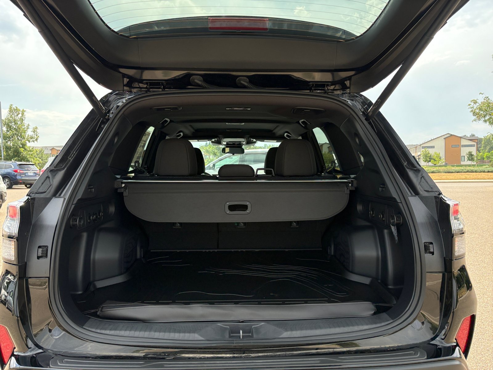2026 Subaru Forester Premium - Photo 31