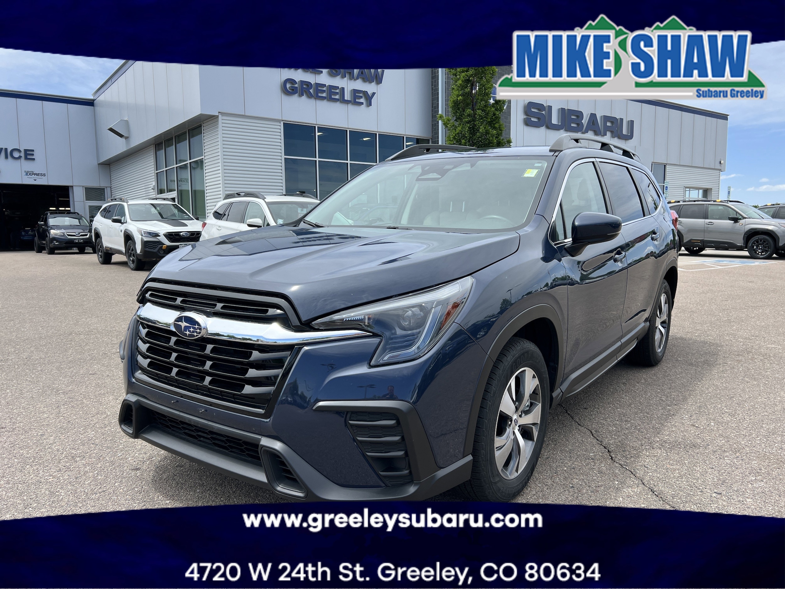 2024 Subaru Ascent Premium 7 Passenger's photo