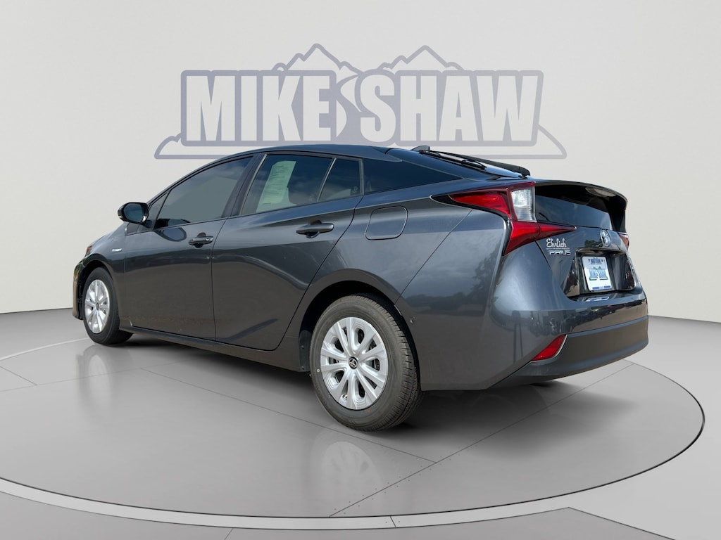 Used 2021 Toyota Prius LE Hatchback