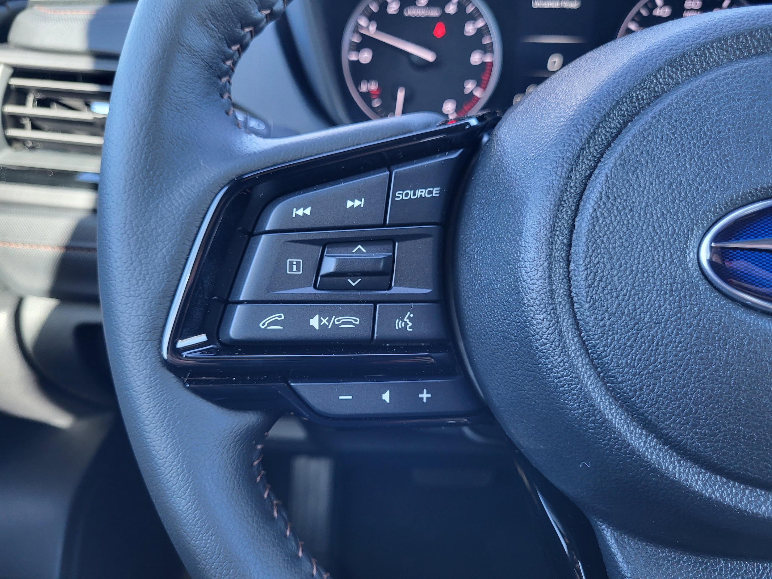 2026 Subaru Forester Touring - Photo 28