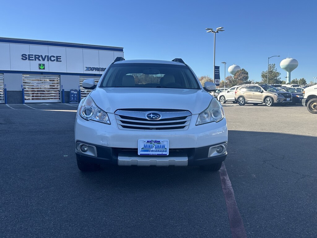 Used 2011 Subaru Outback 3.6R Limited Pwr Moon/Nav Station Wagon
