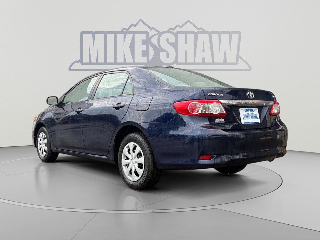 Used 2011 Toyota Corolla LE 4dr Car