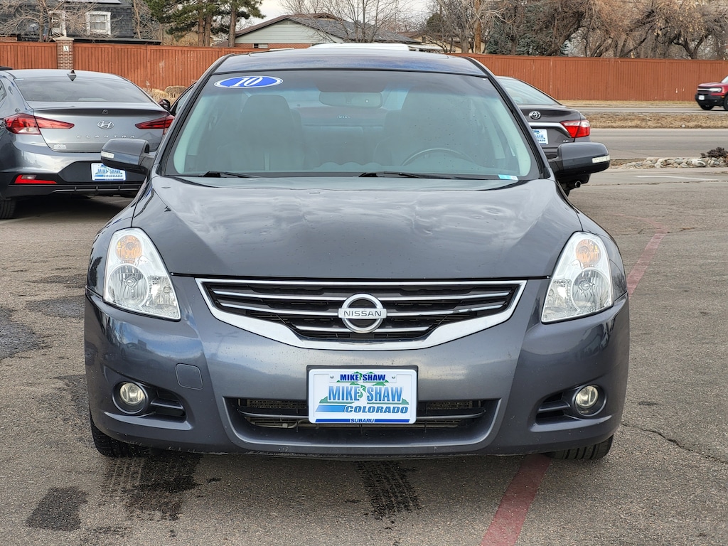 Used 2010 Nissan Altima 3.5 SR 4dr Car