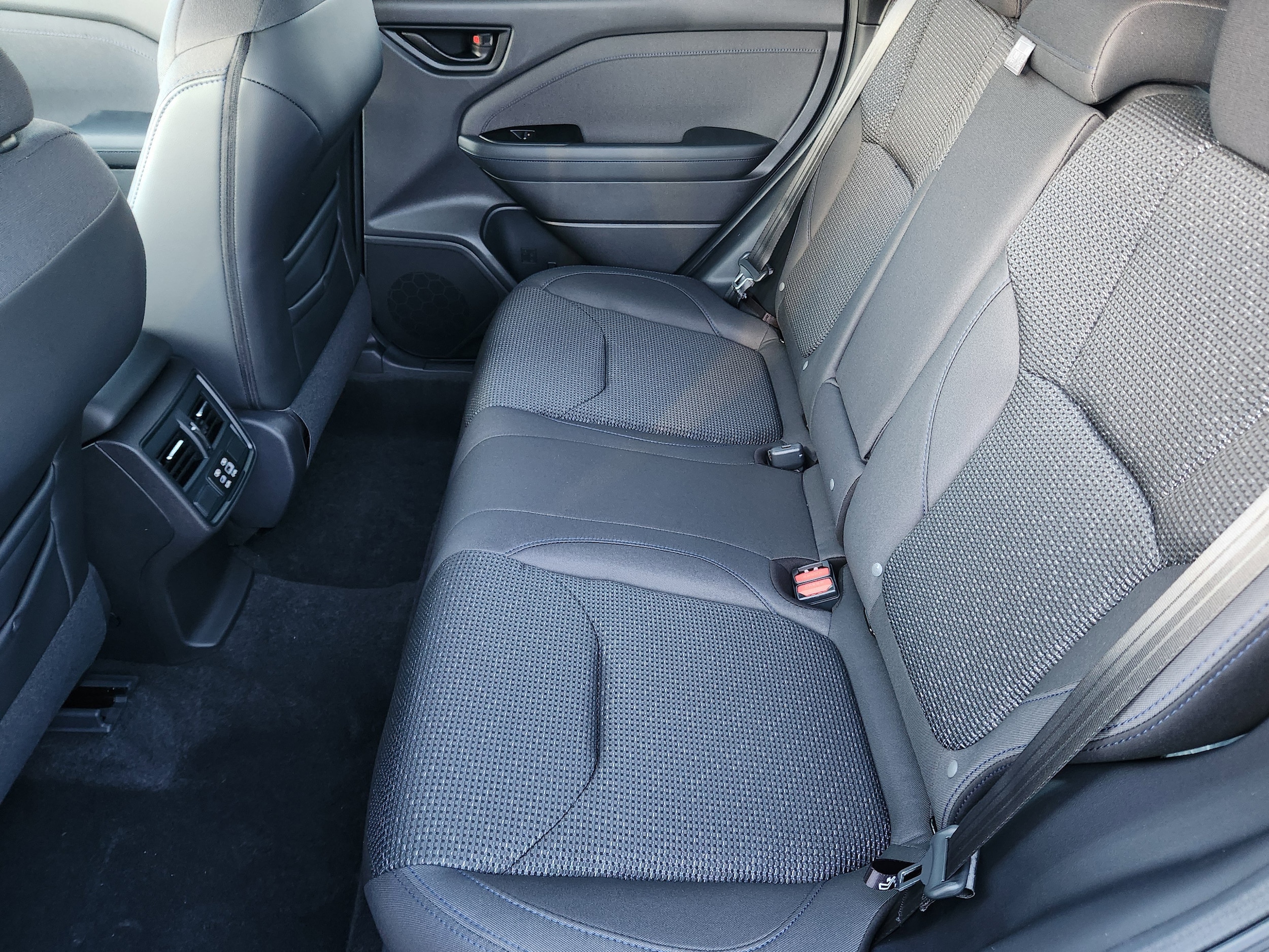 2026 Subaru Forester Premium - Photo 31