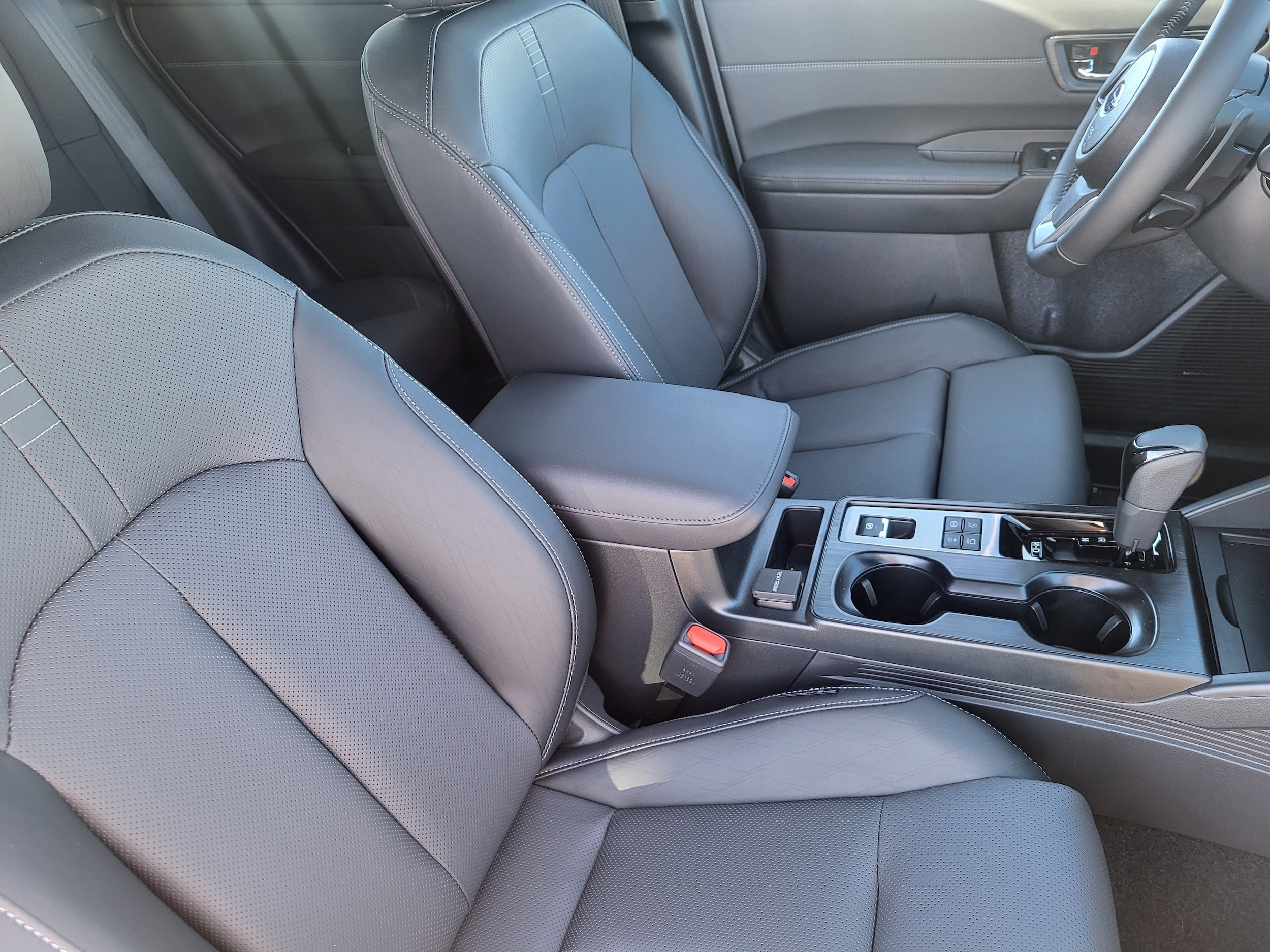 2026 Subaru Outback Touring XT - Photo 14