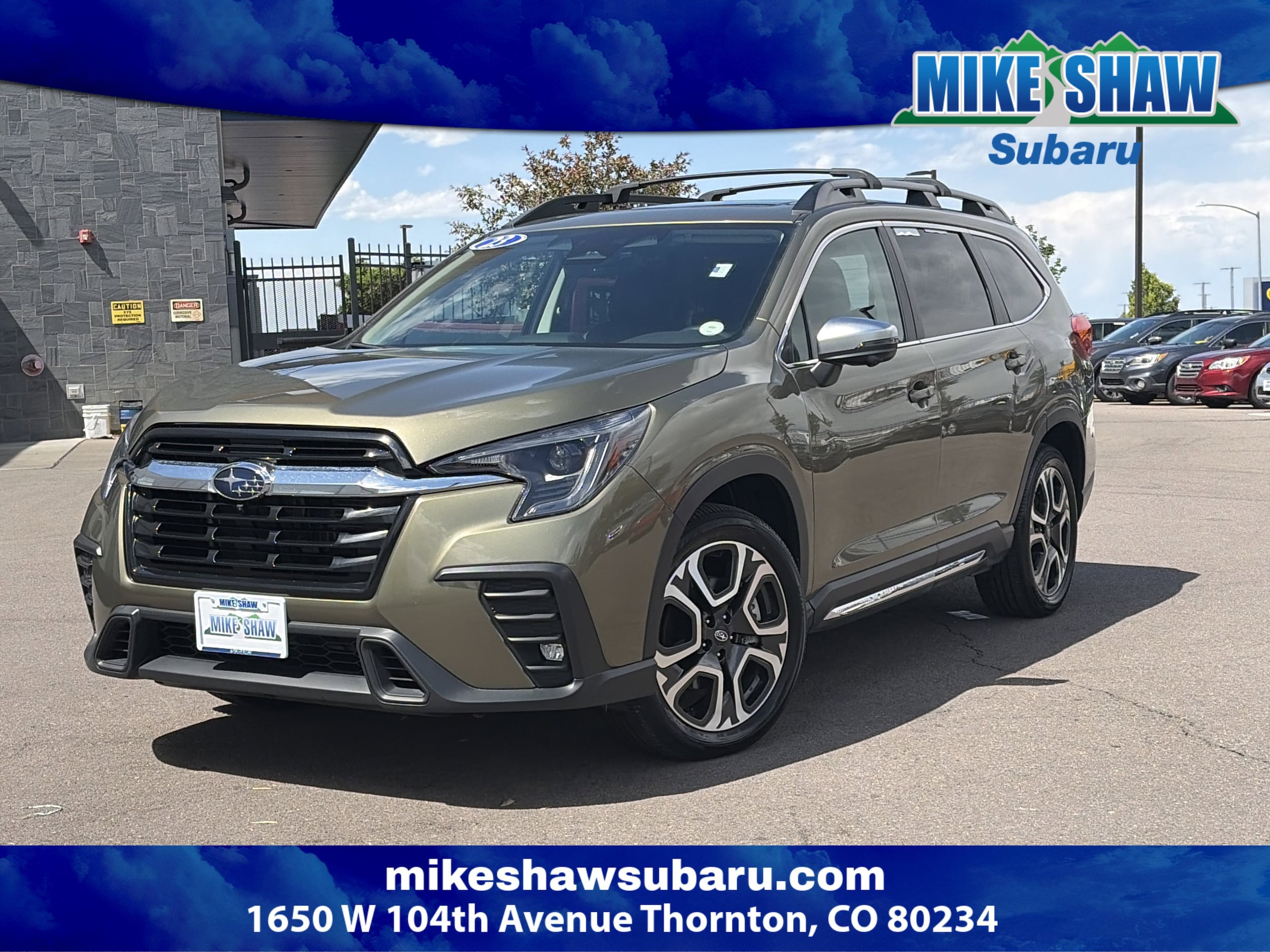 2023 Subaru Ascent Limited 8 Passenger's photo