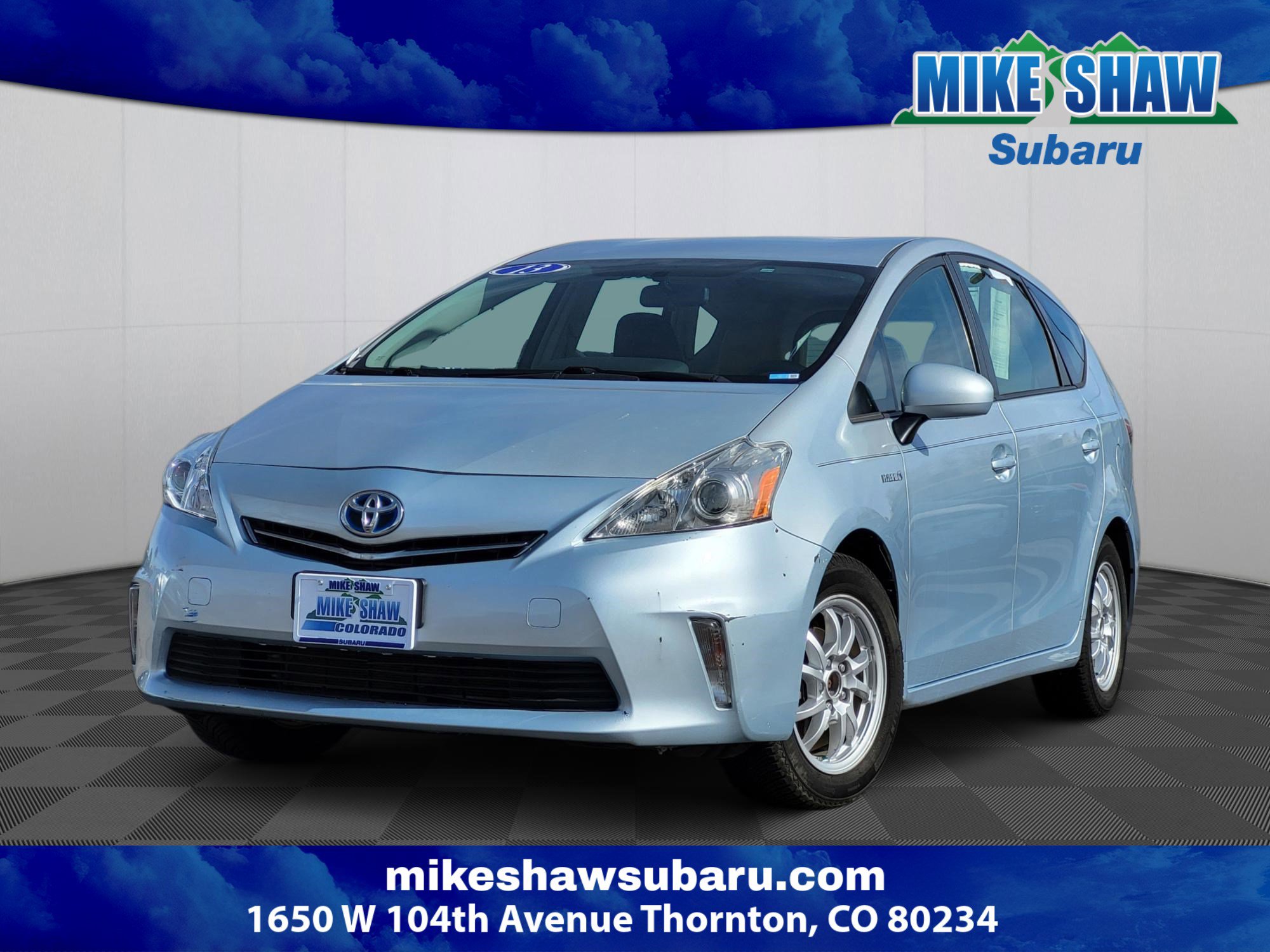2013 Toyota Prius v Five