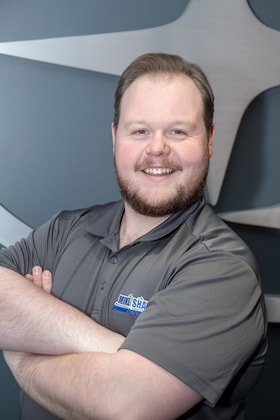 Staff member Drew Van Hees from ID_7e27f6d5ad3f