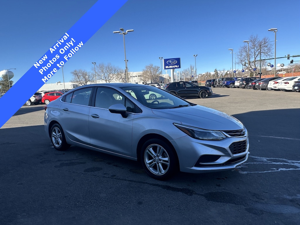 Used 2017 Chevrolet Cruze LT 4dr Car