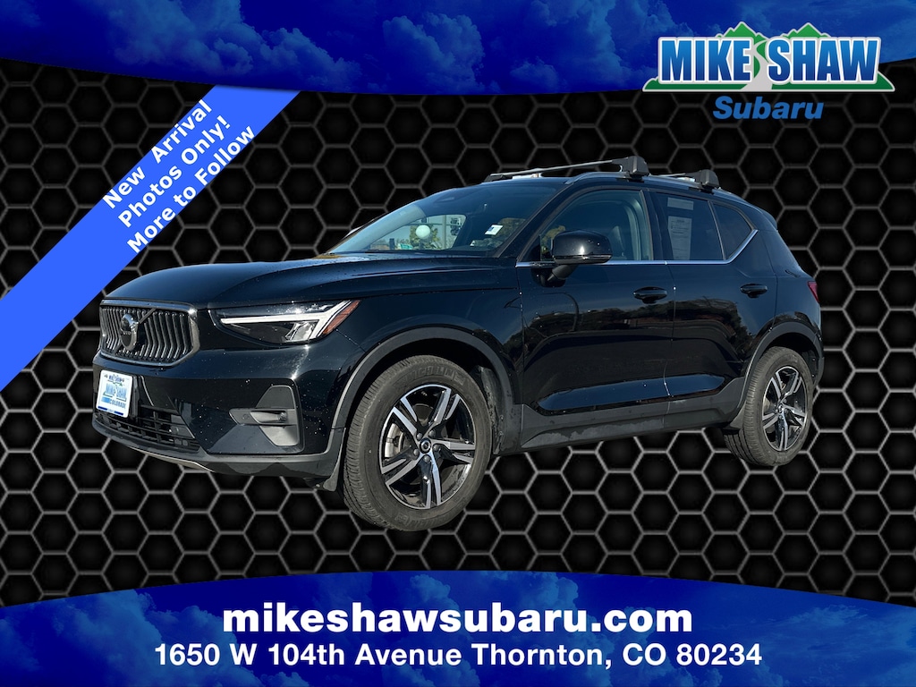 Used 2023 Volvo XC40 Plus Bright Theme Sport Utility