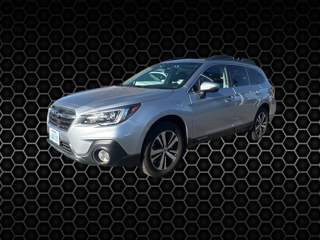 Used 2018 Subaru Outback Limited Sport Utility