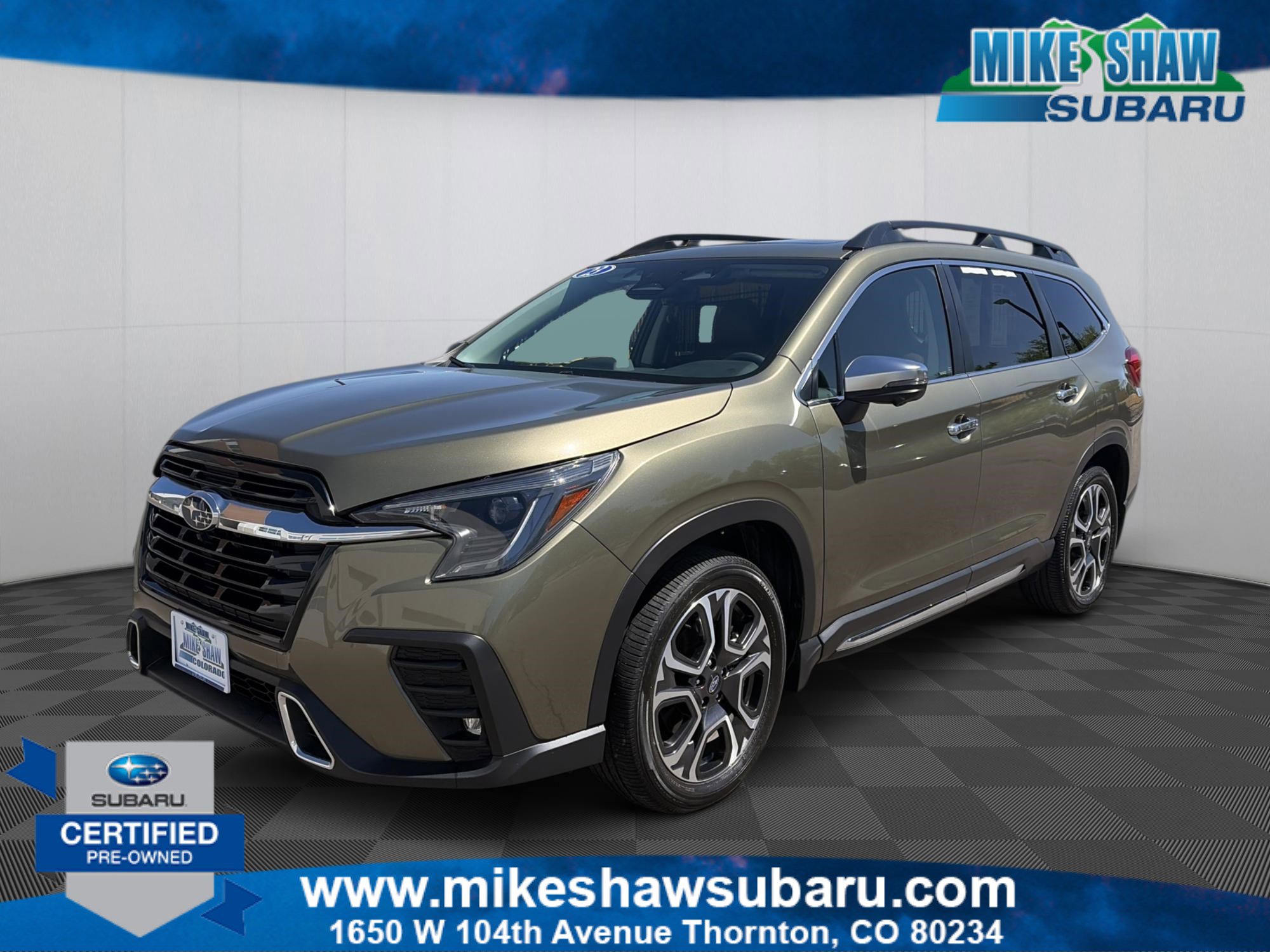 2023 Subaru Ascent Touring's photo