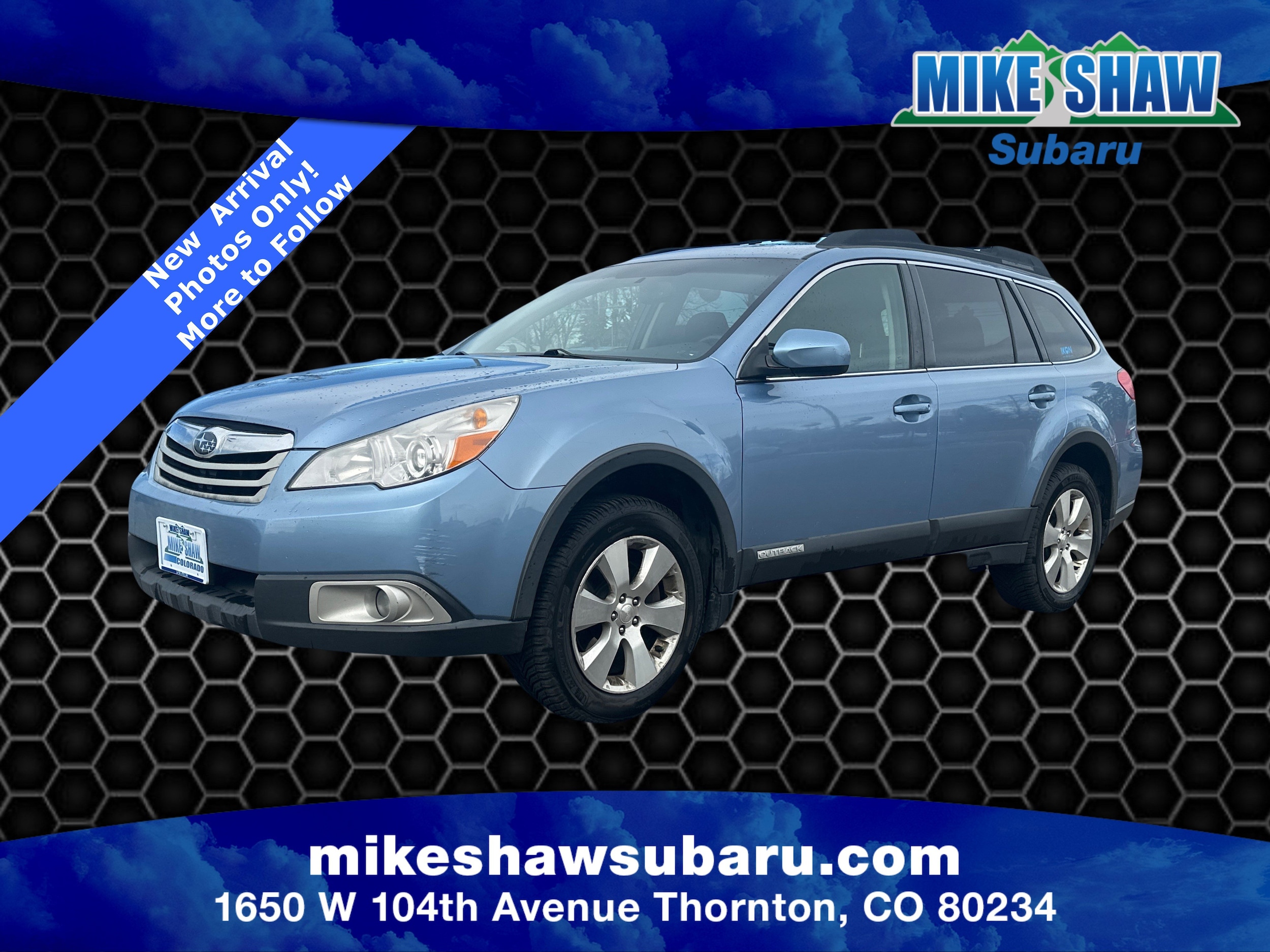 2011 Subaru Outback Premium's photo