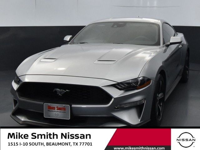 2022 Ford Mustang EcoBoost's photo