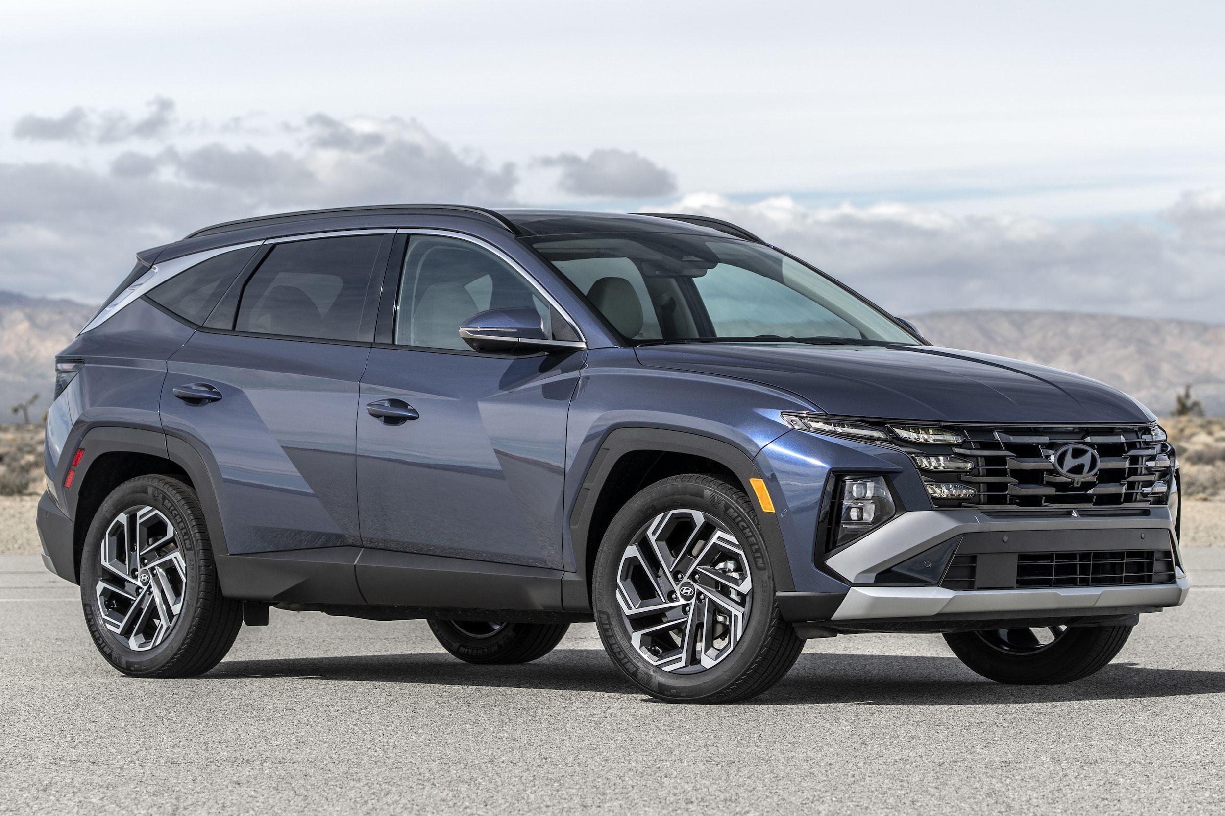 2025 Hyundai Tucson Plug-In Hybrid New Families