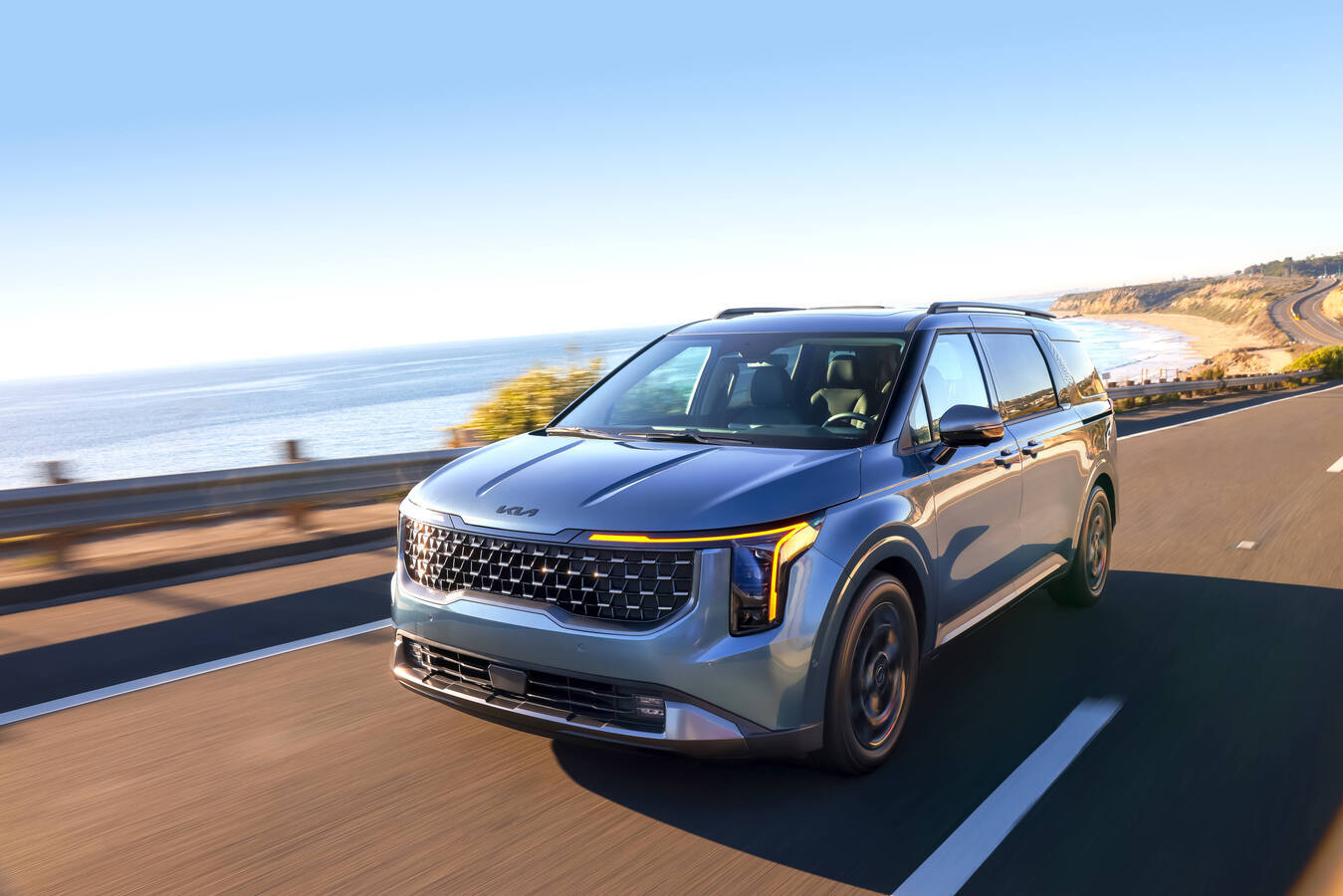 2025 KIA Carnival New Families