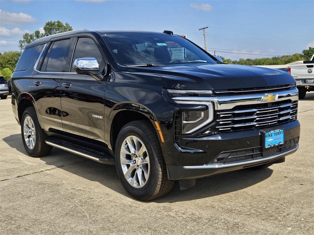 2026 Chevrolet Tahoe Premier's photo