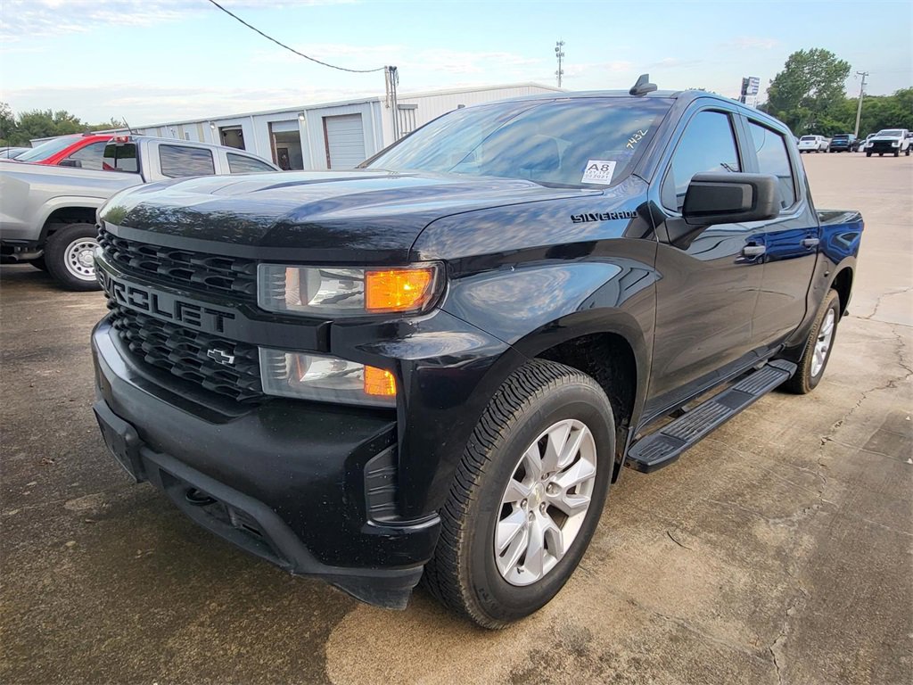 2021 Chevrolet Silverado 1500 Custom photo 3