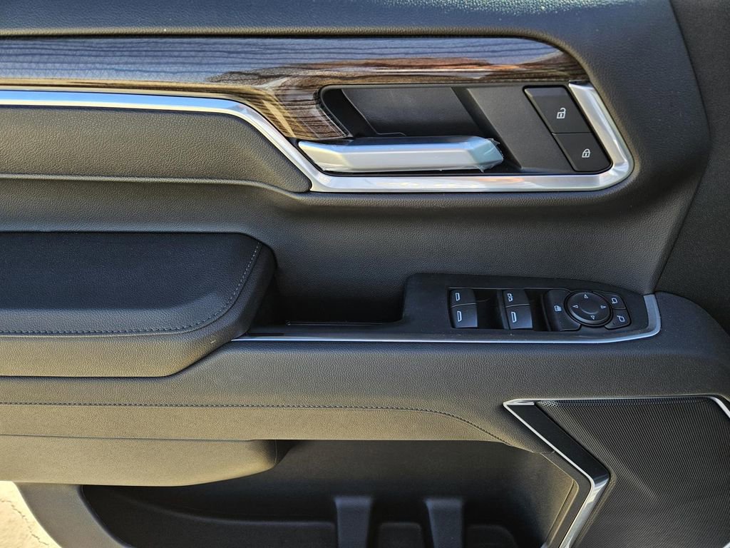 2026 Chevrolet Silverado 1500 LT - Photo 15