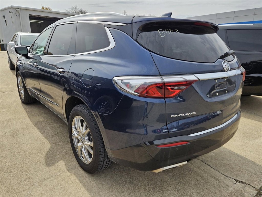 Used 2023 Buick Enclave Essence SUV