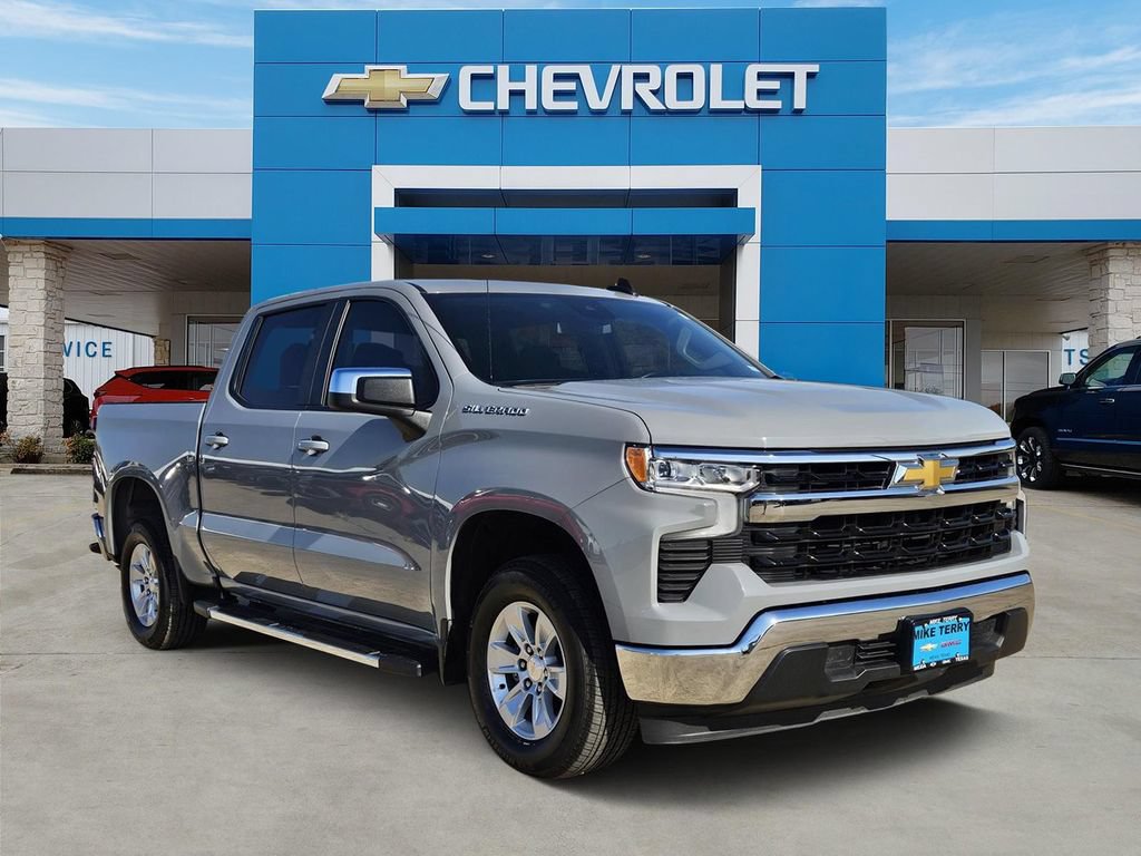 Used 2024 Chevrolet Silverado 1500 LT