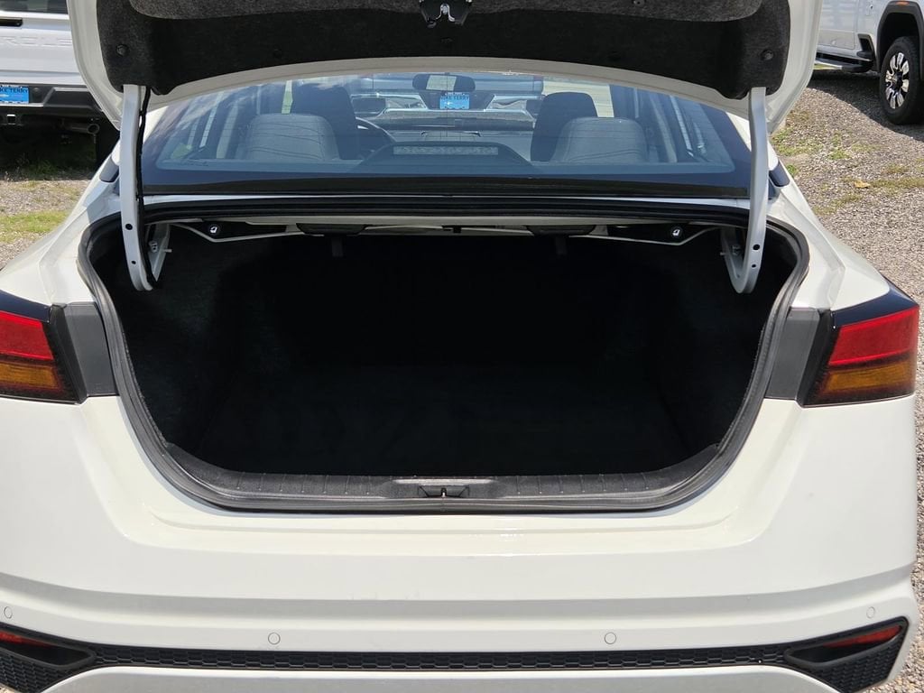 2025 Nissan Altima SV - Photo 7