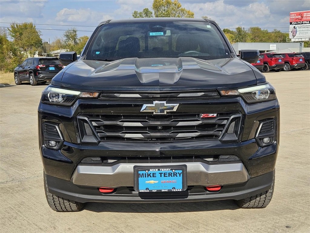 New 2025 Chevrolet Colorado Z71 Truck