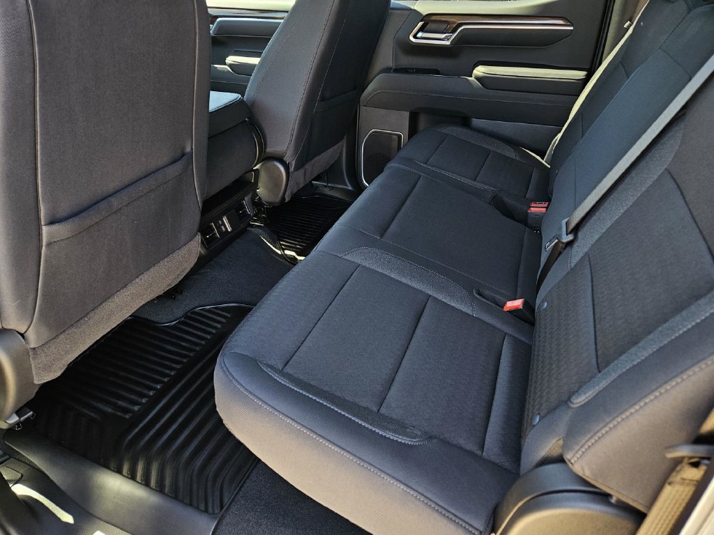 2026 Chevrolet Silverado 1500 LT - Photo 12