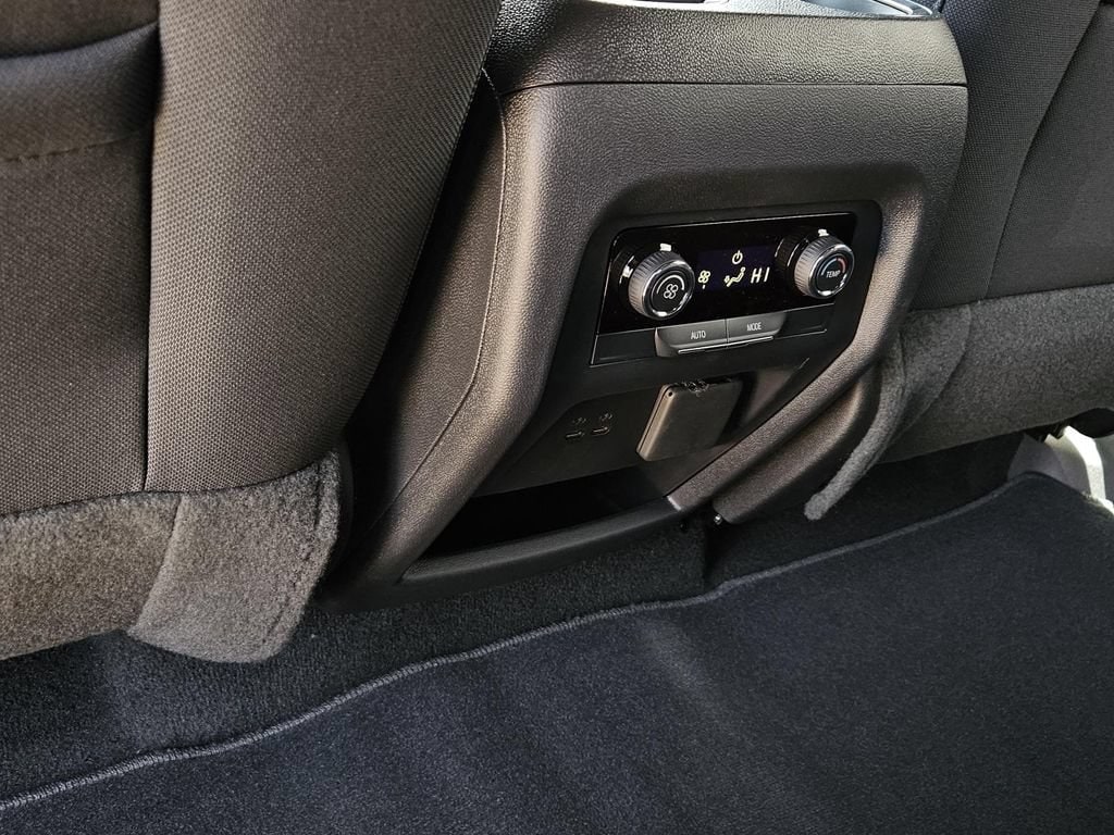2027 Chevrolet Traverse LT - Photo 12