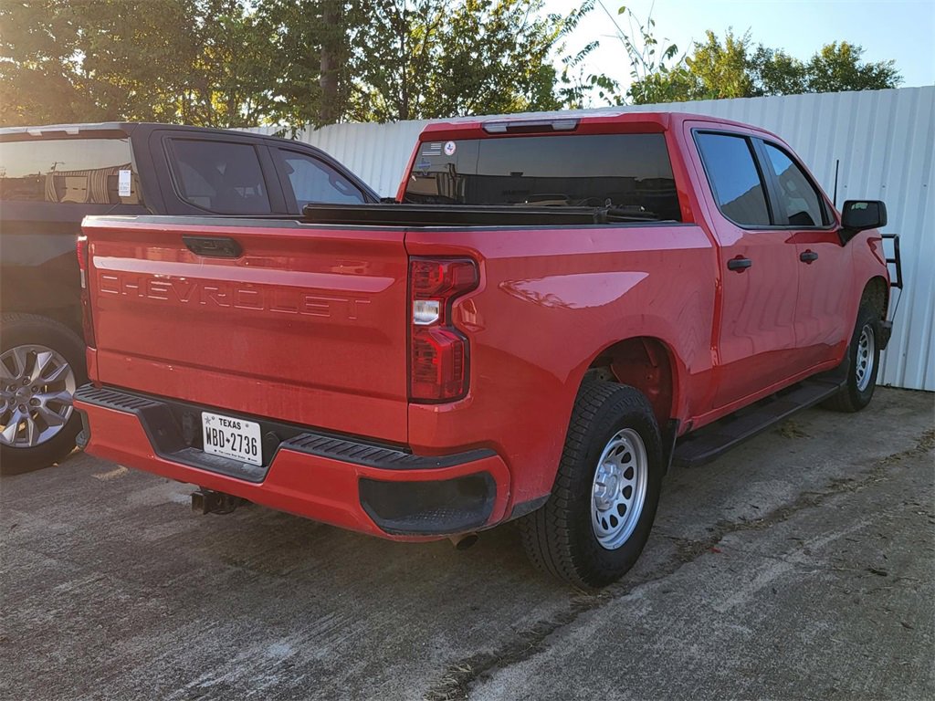 2023 Chevrolet Silverado 1500 Custom photo 3