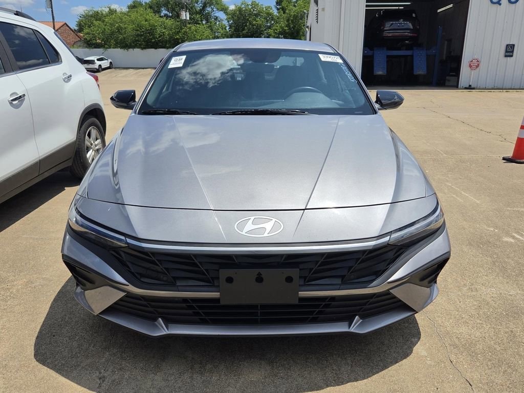 Used 2025 Hyundai Elantra SEL Sport Sedan
