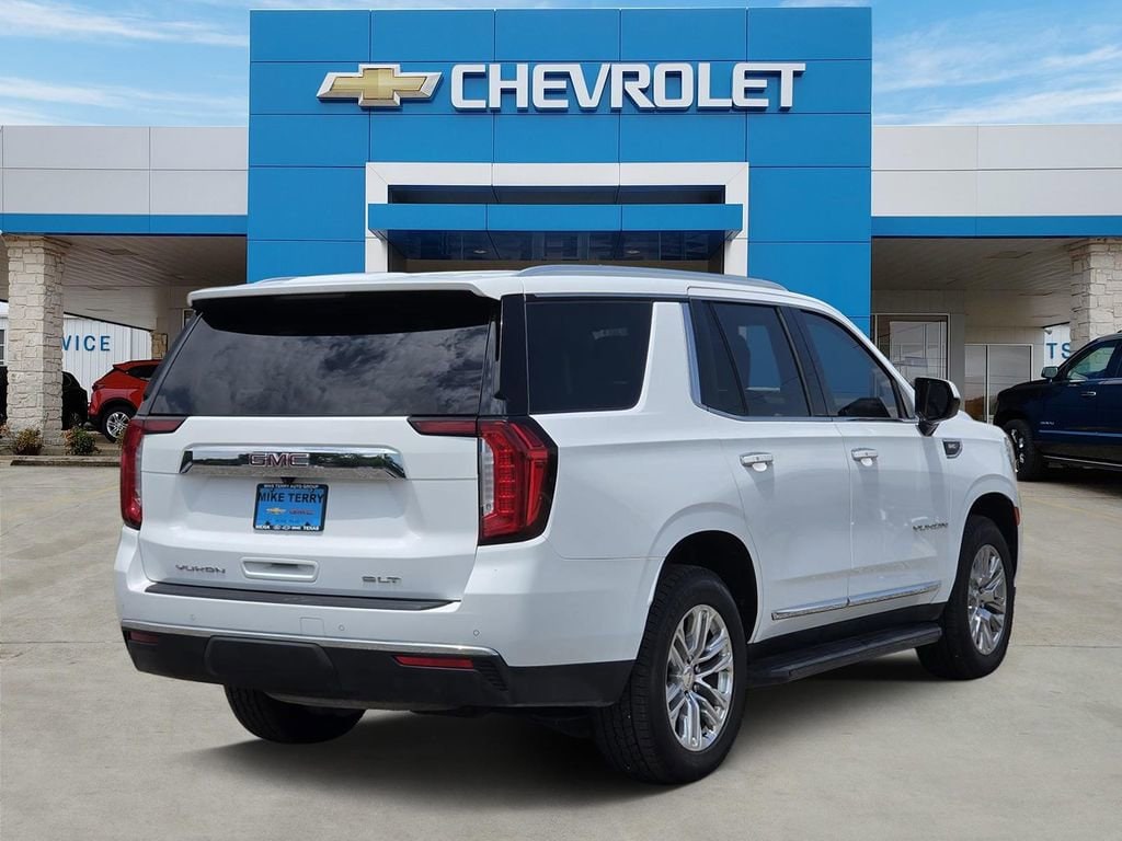 Used 2023 GMC Yukon SLT SUV