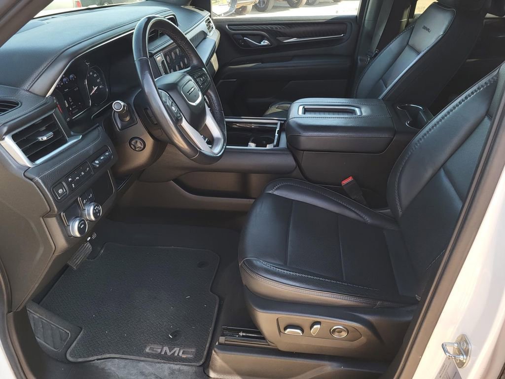 2021 GMC Yukon XL Denali - Photo 11